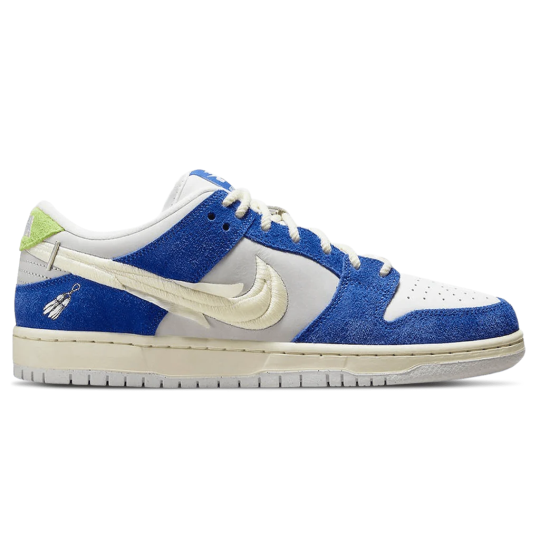 dunk low (sb) x fly streetwear gardenia blue