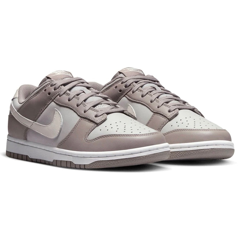 dunk low bone tan (w)